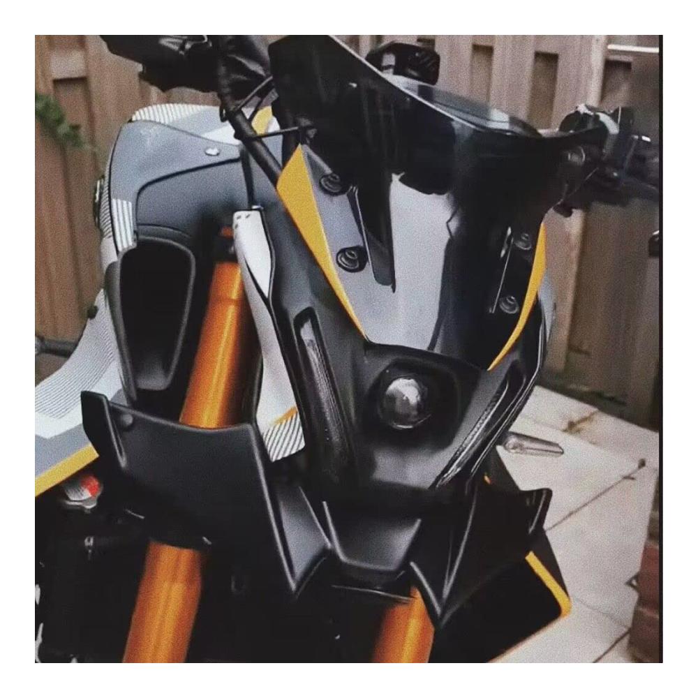Optimieren Sie Ihr Motorrad mit unserem aerodynamischen Wing Kit! Hochwertiger Frontspoiler & Winglet für MT09 modifiziertes Zubehör für ultimative Leistung und Stil. Verbessern Sie Ihr Fahrerlebnis jetzt