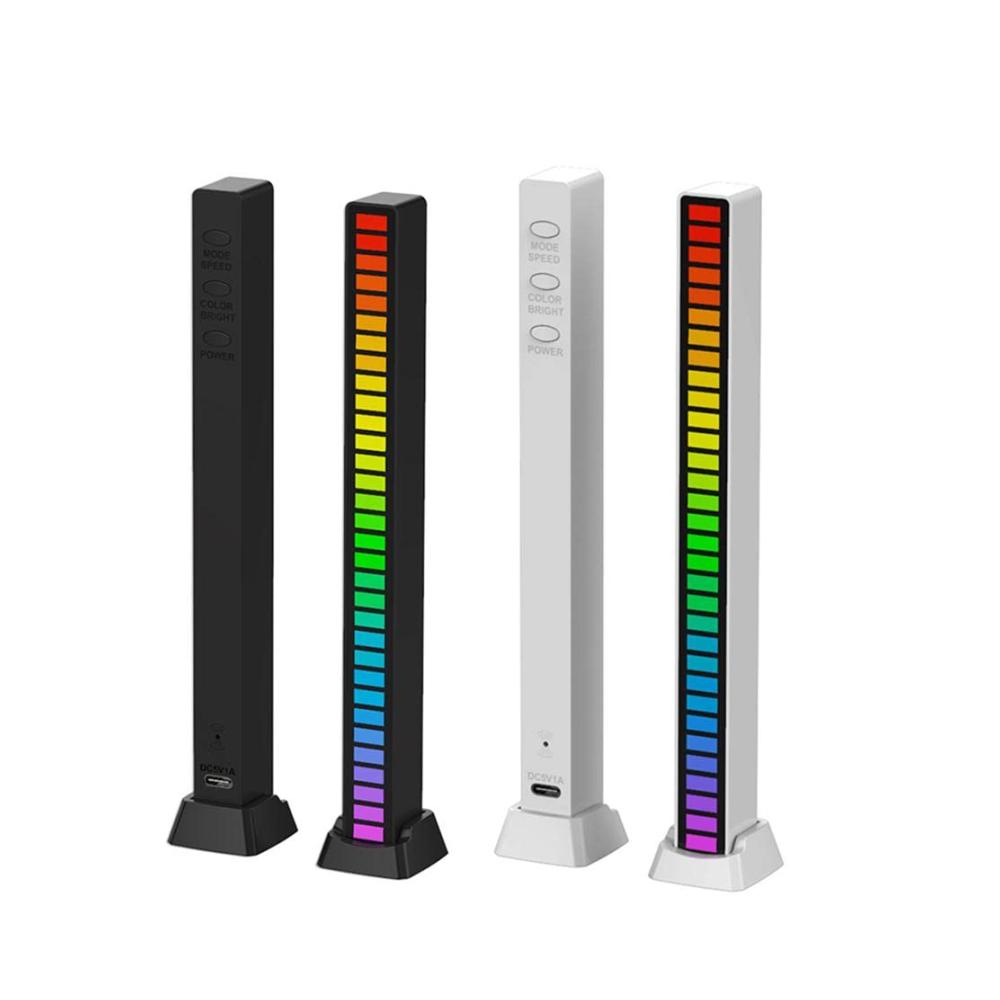 Entdecken Sie das ultimative Fahrerlebnis mit 2er Set Auto RGB Innenbeleuchtung! Sprachaktiviert & Musikgesteuert für dynamische Lichteffekte im Fahrzeug