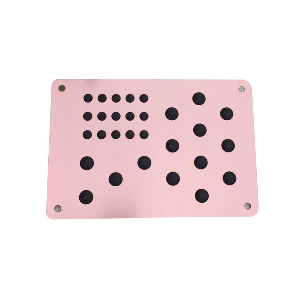 Erleben Sie Fahrkomfort pur! Hochwertiges Aluminium Auto Pedal-Set mit rutschfester Bodenmatte für ultimative Kontrolle und Sicherheit. Universelle Passform für alle Fahrzeuge. Steigern Sie Ihr Fahrerlebnis mit stilvoller Fußstütze und Fersenplatte. Upgrade für mehr Performance und Eleganz