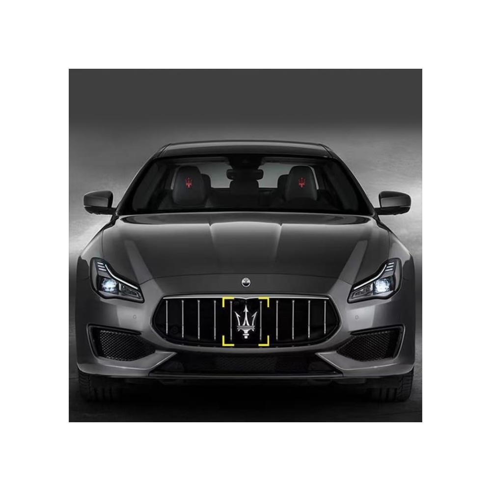 Erhöhen Sie den Glanz Ihres Maserati GranCabrio! Hochwertiges Auto Emblem 2016-2018. Wasserdichter Metallsticker für Motorhaube und Kofferraum. Stilvolles Dekor und langlebiges Zubehör