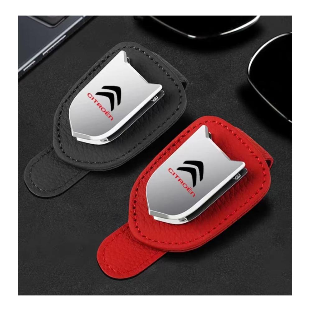 Schützen Sie Ihre Brille stilvoll! Hochwertiges Brillenetui für Auto-Sonnenblenden passend für Citroen e-Mehari 2016-2023. Leder & Aluminiumlegierung mit Emblem-Logo. Autozubehör-Essential